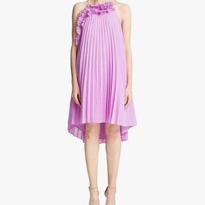 Chic Pink Pleated Halter Dress